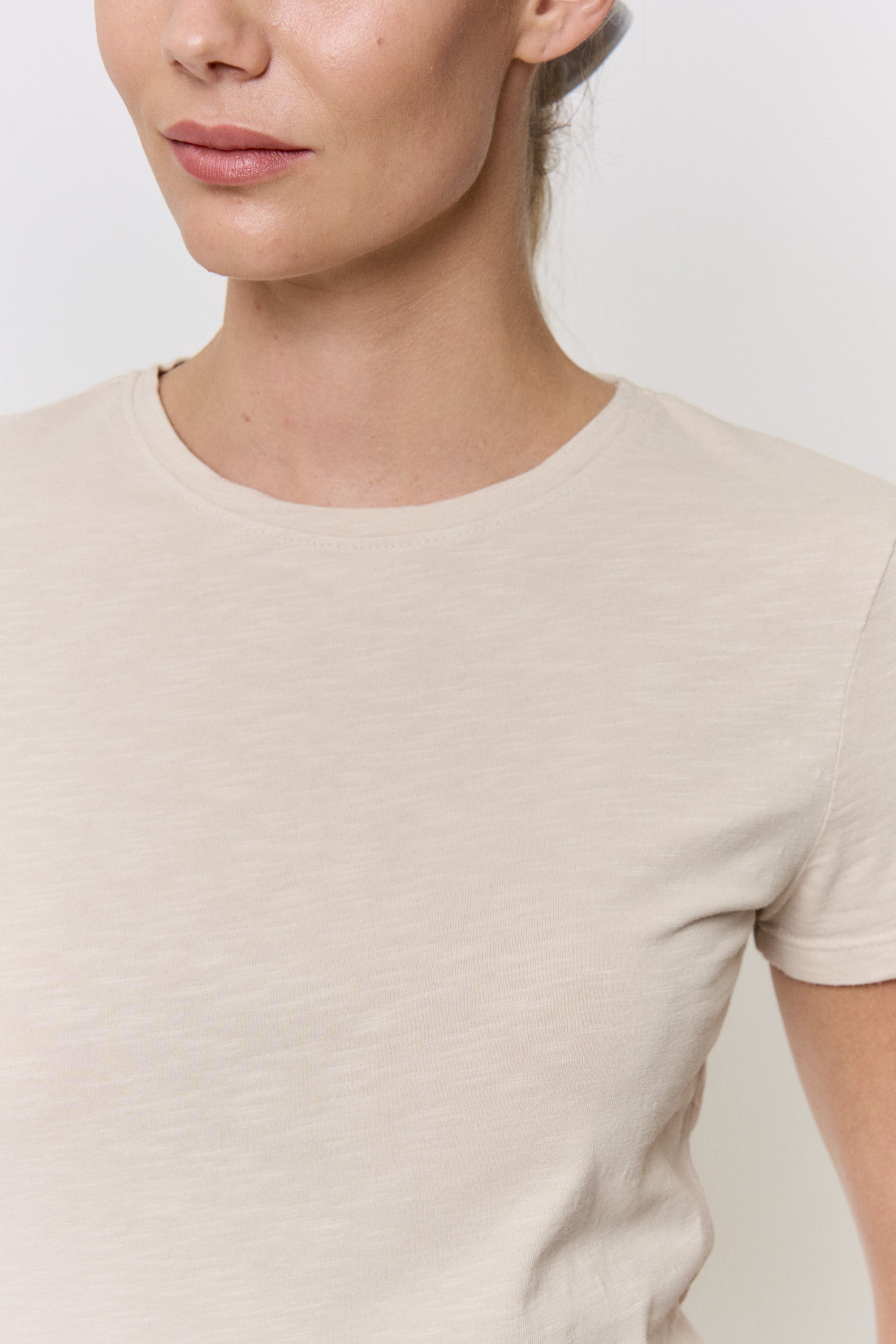 Walnut Dyed Cotton Slub Short Sleeve Crew Neck Tee