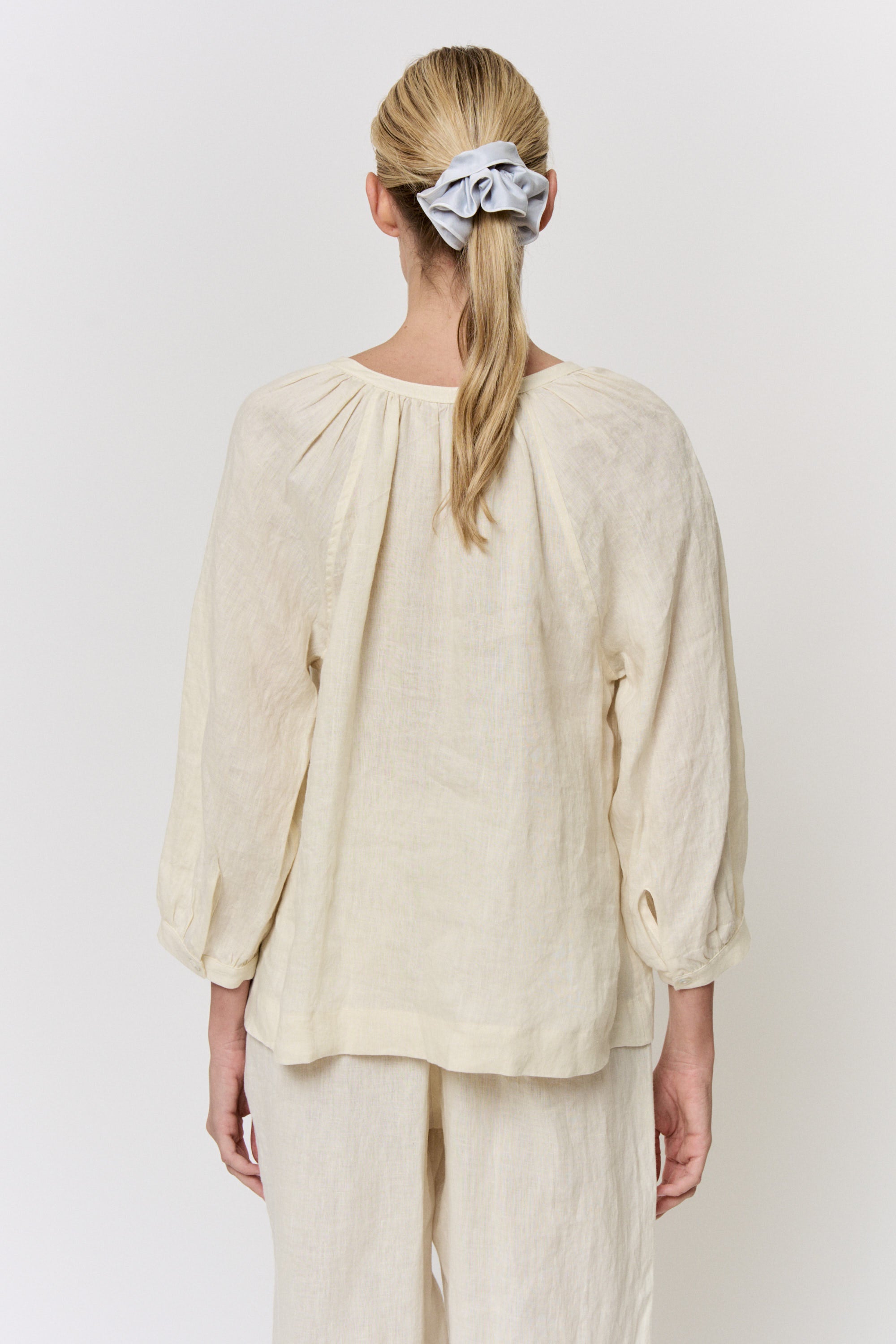 Pomegranate-Dyed Linen Top in naturally dyed fabric by AGA Nature