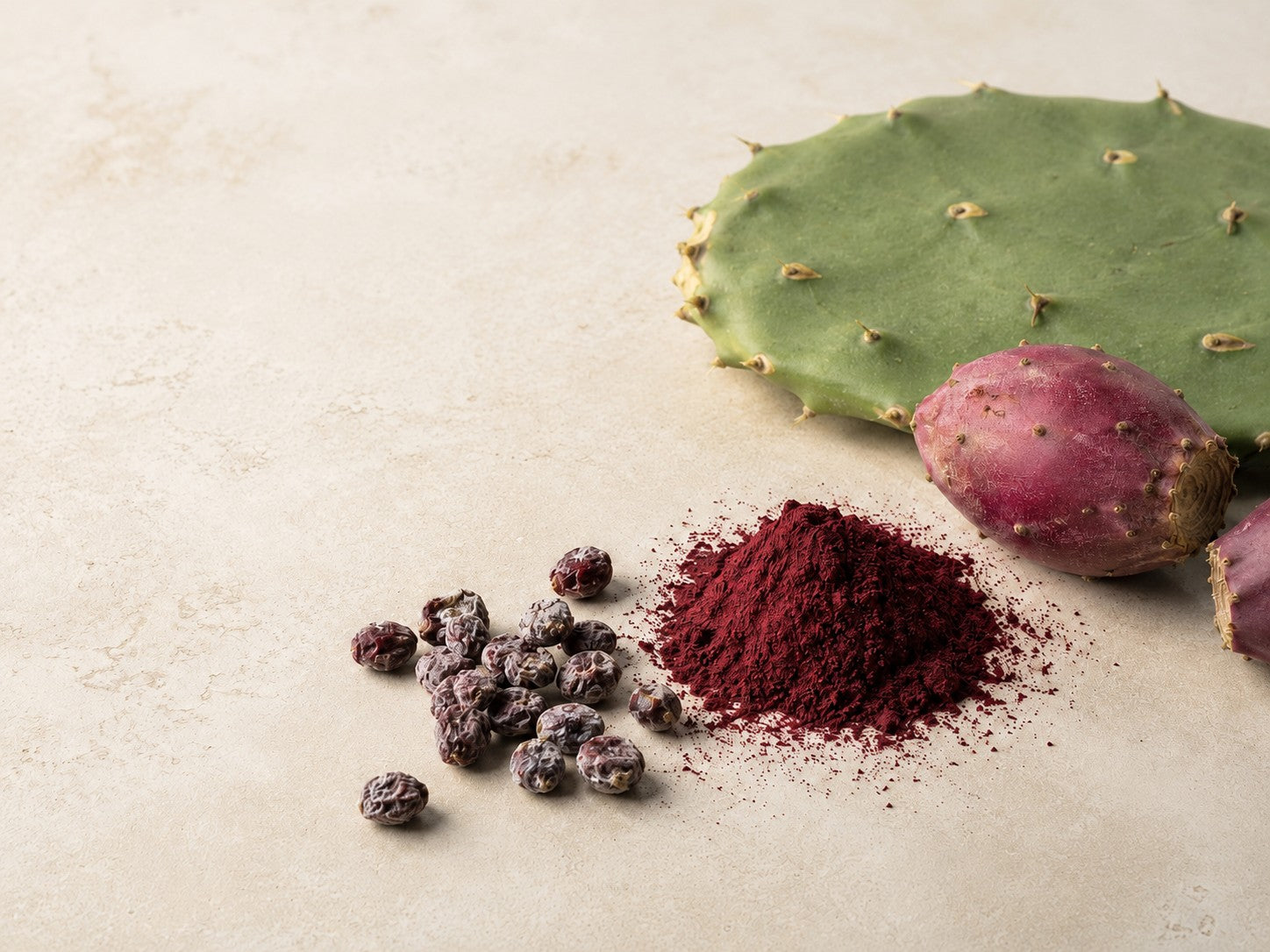 Cochineal-Dyed Modal Pocket-Legging in naturally dyed fabric by AGA Nature