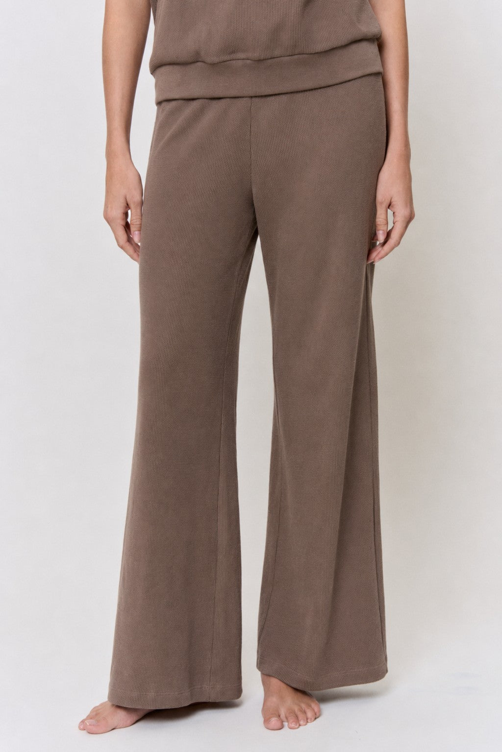 Cutch-Dyed Waffle Lounge-Pant in naturally dyed fabric by AGA Nature
