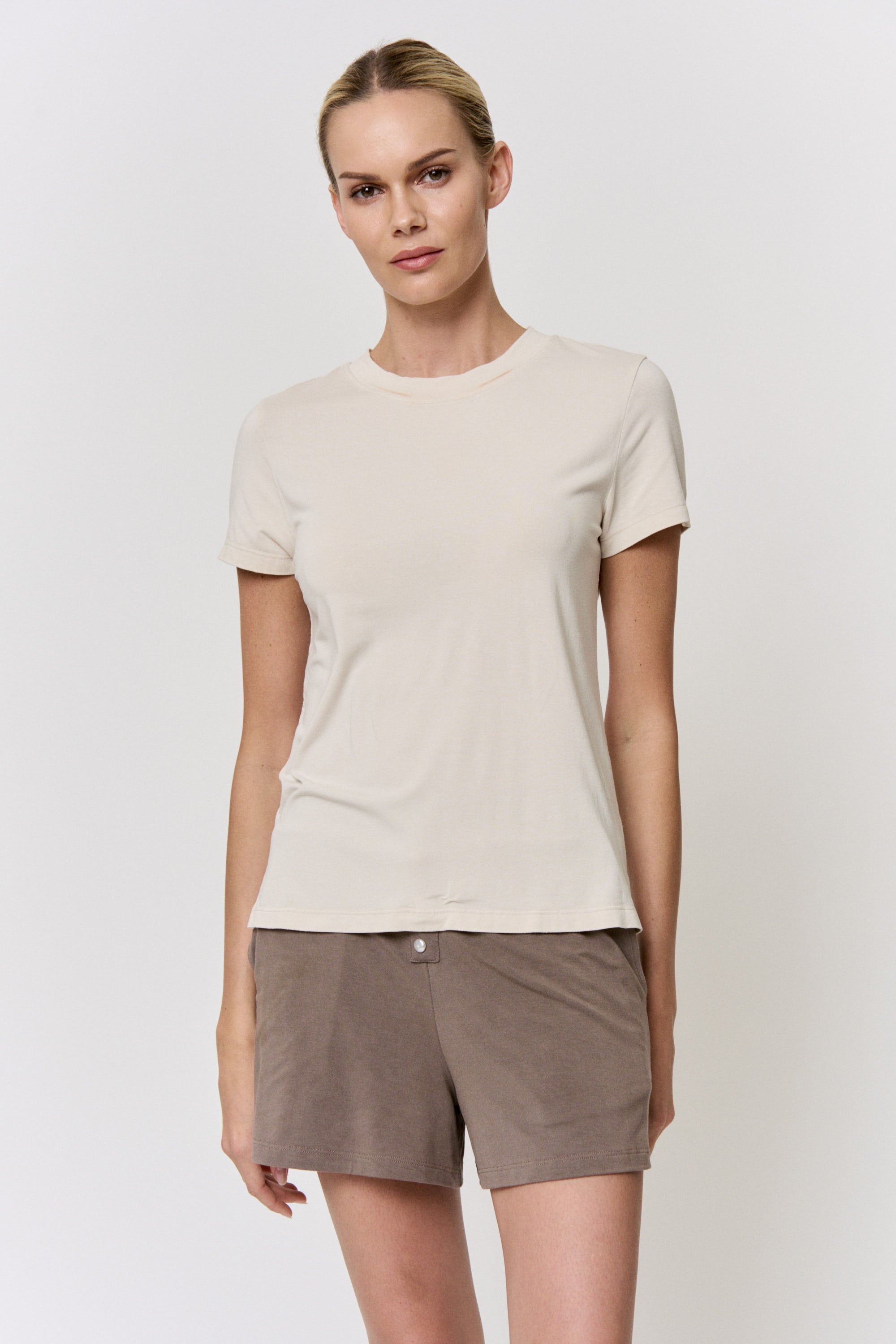 Red Cabbage-Dyed Modal Short-Sleeve Top