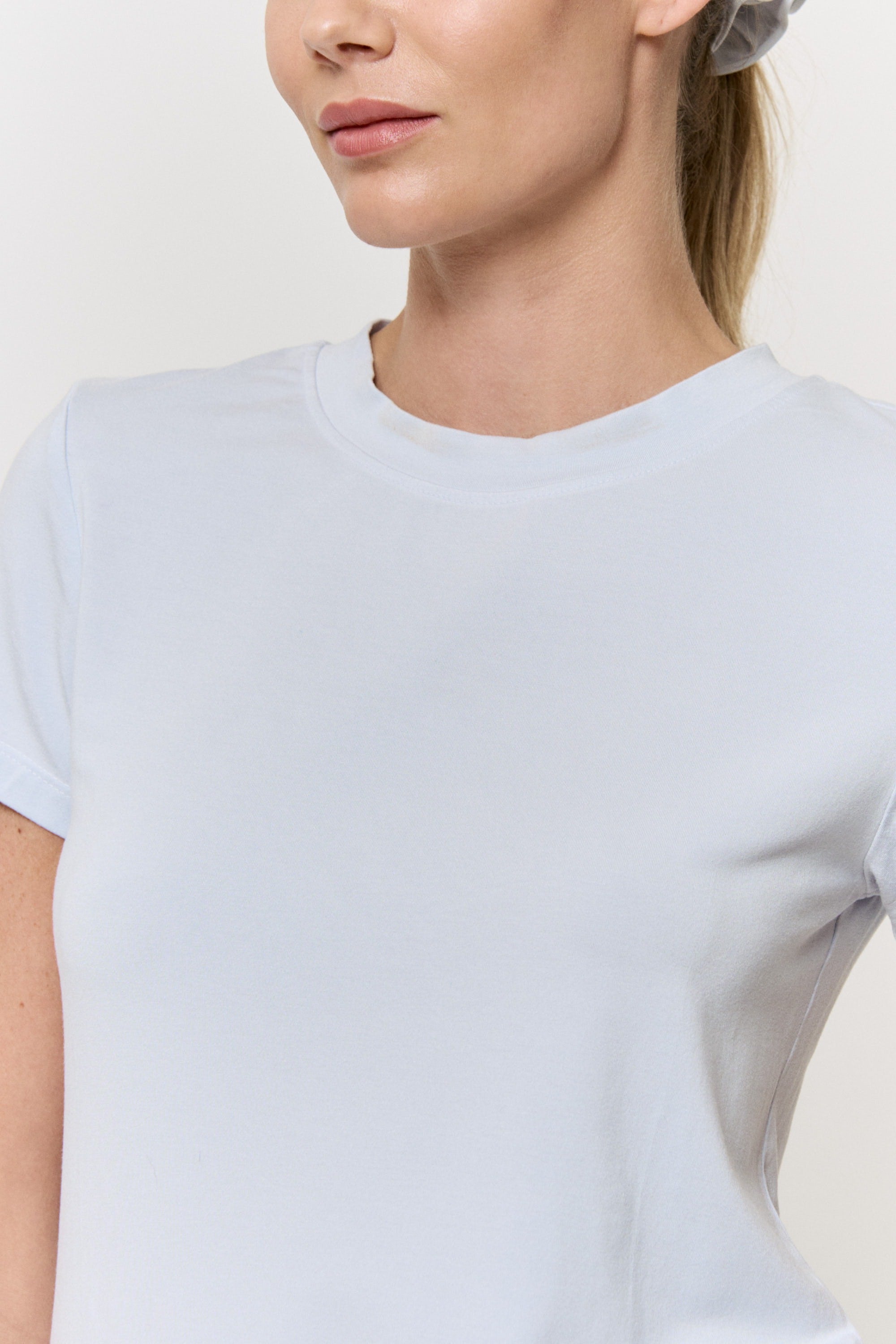 Red Cabbage-Dyed Modal Short-Sleeve Top in naturally dyed fabric by AGA Nature