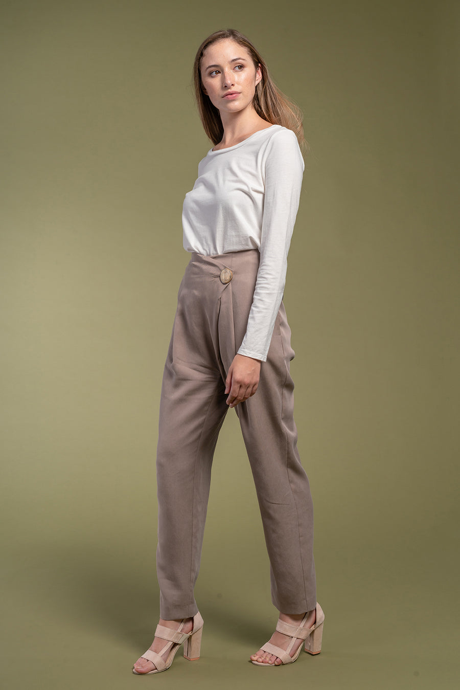 AGA | Riley Front Fold Trousers Catechu
